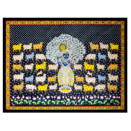 Immerse your space with the divine tranquility of Shrinathji surrounded by a gathering of sacred for bedroom